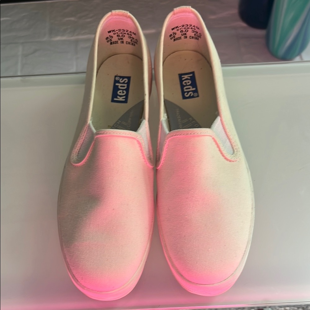 Keds Champion Cream Slip-On Sneakers Casual Style size 8.5